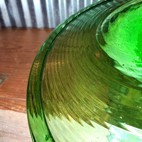 Vintage Stylized Ceramic Pitcher & Optic Green Art Glass Platter - Picture 9 of 11